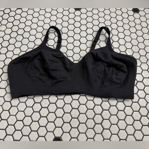 Victoria’s Secret no underwire Bra size 38DD